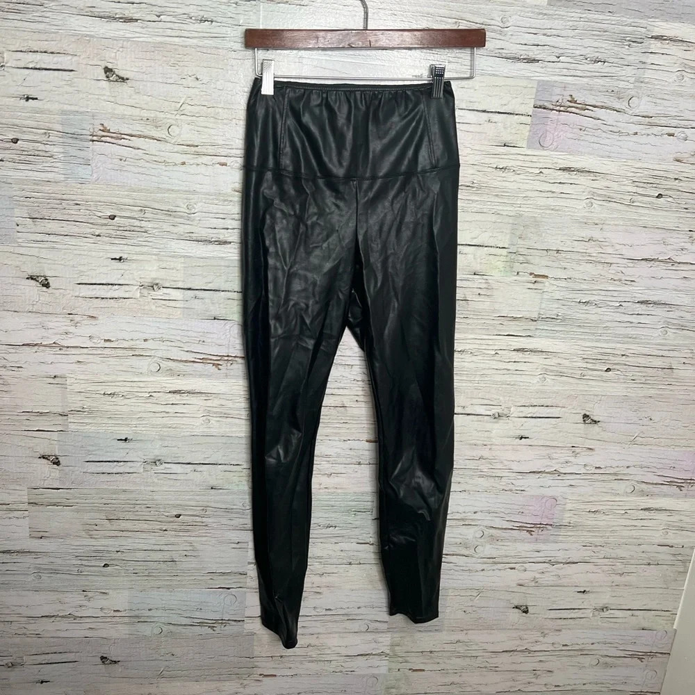 Wilfred Free Aritzia Daria Vegan Faux Leather Leggings Pants Size Small